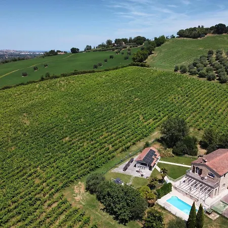 Tenuta Marino - Con Piscina Privata Tra I Vigneti Delle Marche וילה