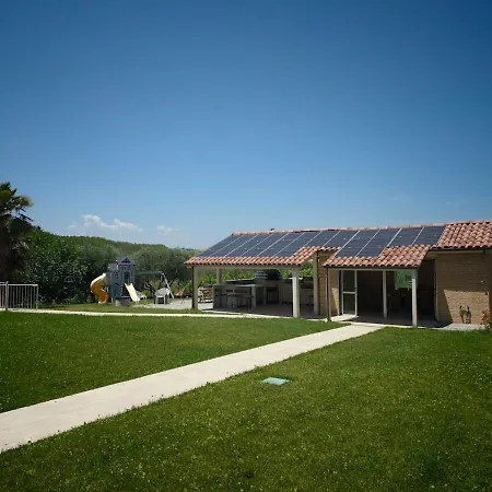 빌라 Tenuta Marino - Con Piscina Privata Tra I Vigneti Delle Marche