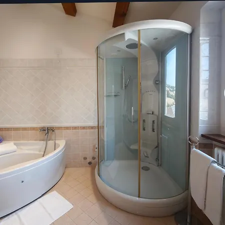 Tenuta Marino - Con Piscina Privata Tra I Vigneti Delle Marche * Monterado